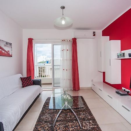 The Waves Apartment Marsaxlokk Room photo
